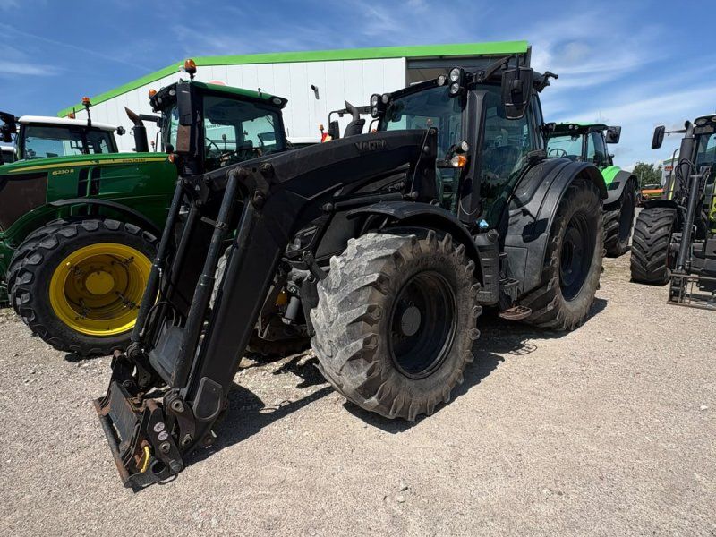 Valtra N 174