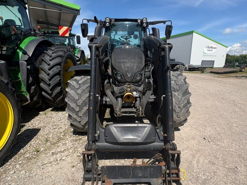 Valtra N 174