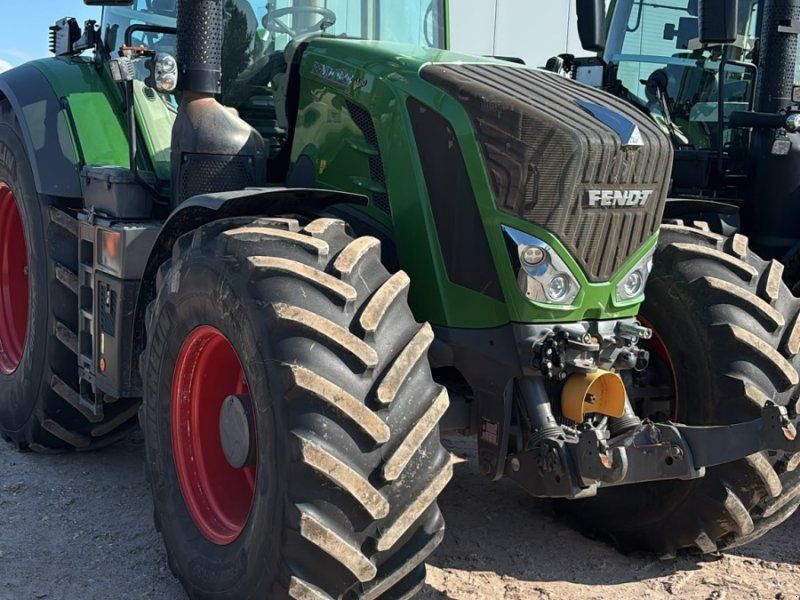 Fendt 828 Vario S4 ProfiPlus