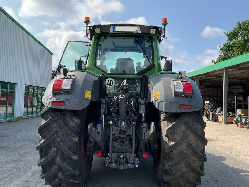 Fendt 828 Vario S4 ProfiPlus