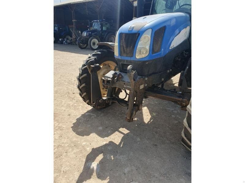 New Holland TS115A DELTA