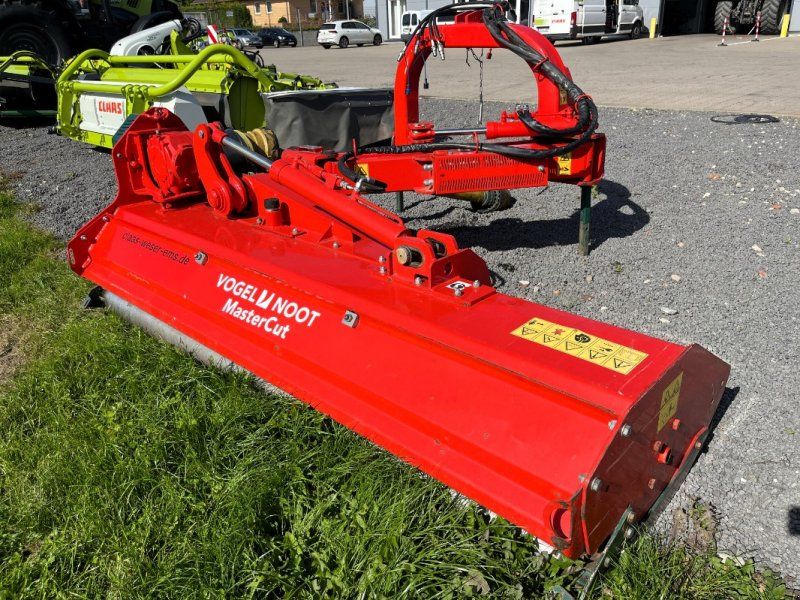 Vogel & Noot MasterCut SA / SGR 250, Seiten Böschungs Mulcher, Schlegelmulchg