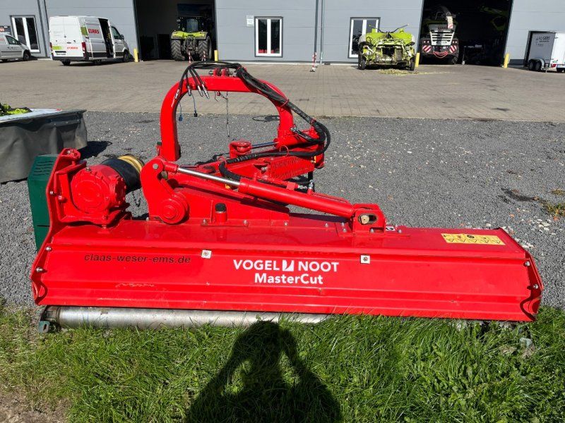 Vogel & Noot MasterCut SA / SGR 250, Seiten Böschungs Mulcher, Schlegelmulchg