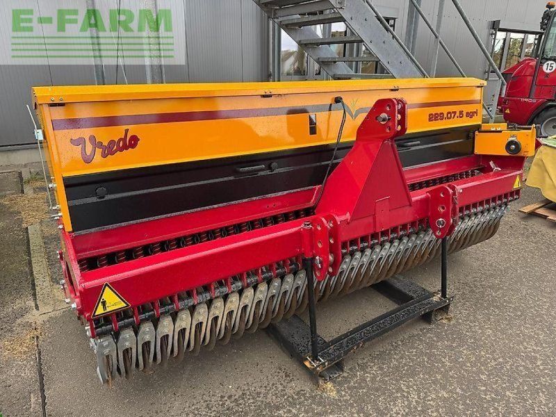 Vredo dz 229.075
