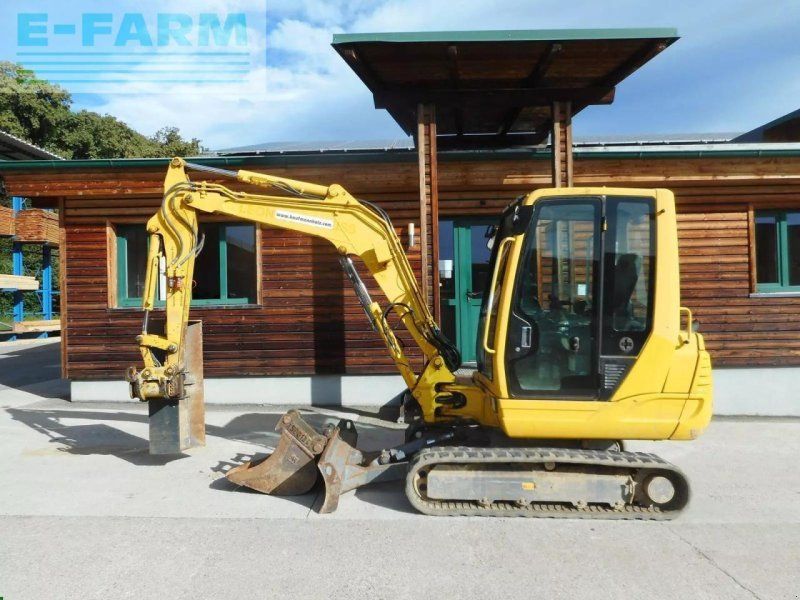 Takeuchi tb235 ( 3.605kg ) mit powertilt + hydr. sw + 3 l