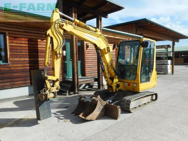 Takeuchi tb235 ( 3.605kg ) mit powertilt + hydr. sw + 3 l