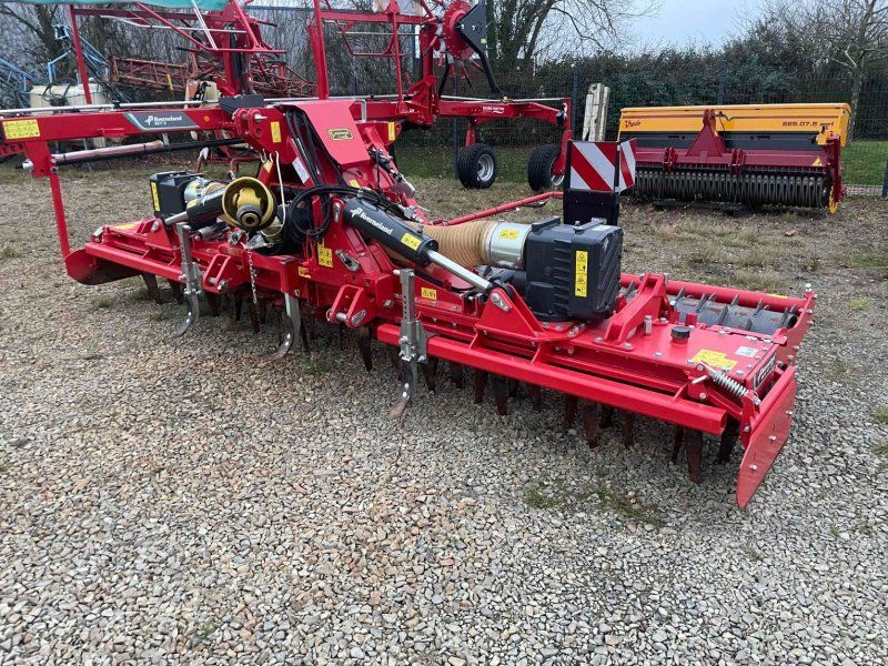 Kverneland Herse rotative FOLD ADVANCE 4.5M