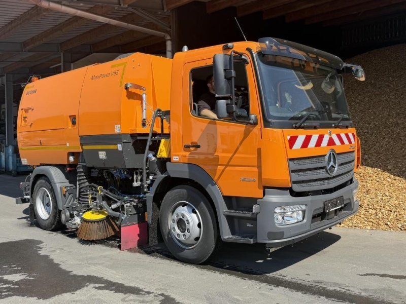 Bucher V65t