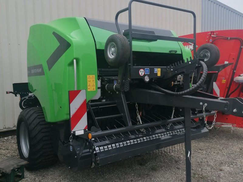 Deutz-Fahr Fixmaster 330 mit tiCut 14