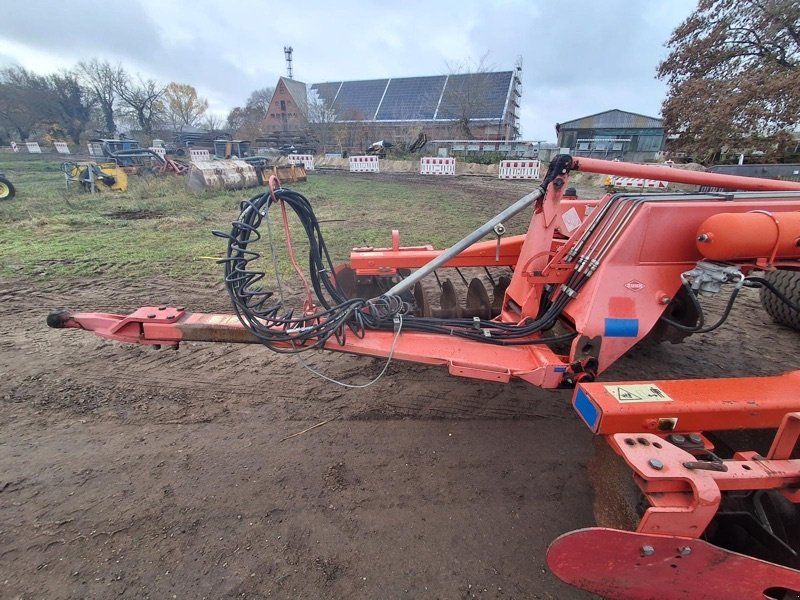 Kuhn DISCOVER XM 44/660