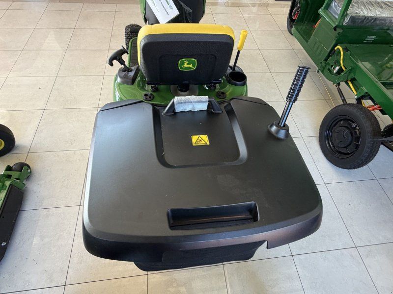 John Deere X117R