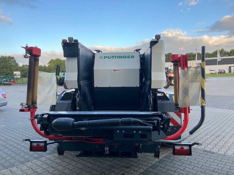 Pöttinger IMPRESS 3130 FC PRO