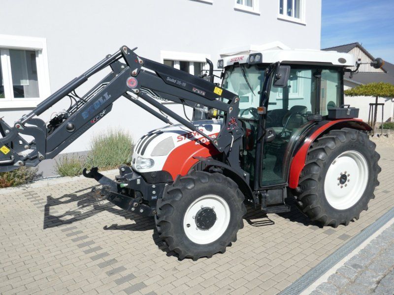 Steyr 4065 Kompakt. Erst 1300 Std. Super Zustand. Top Ausstattung!!
