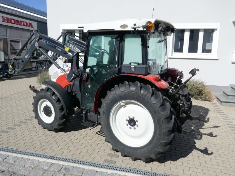Steyr 4065 Kompakt. Erst 1300 Std. Super Zustand. Top Ausstattung!!