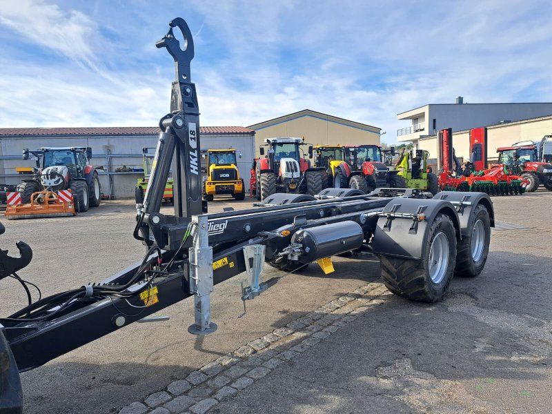 Fliegl HKL 18