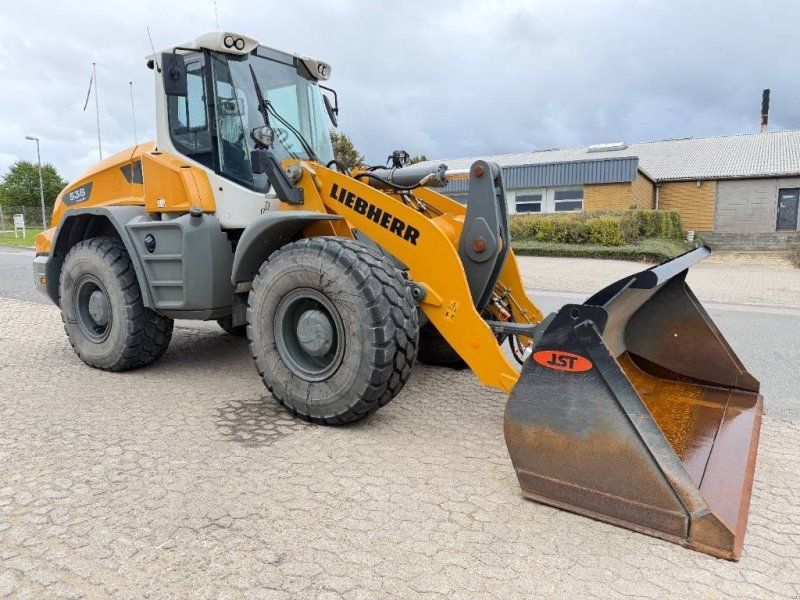 Liebherr L 538