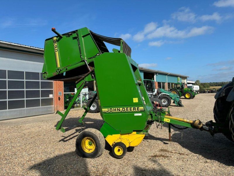 John Deere 590
