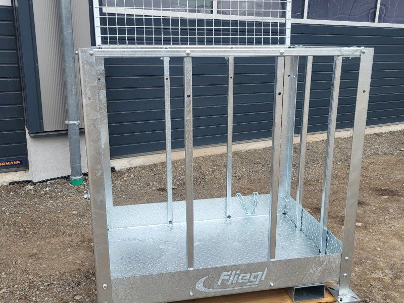 Fliegl Stapleraufnahme