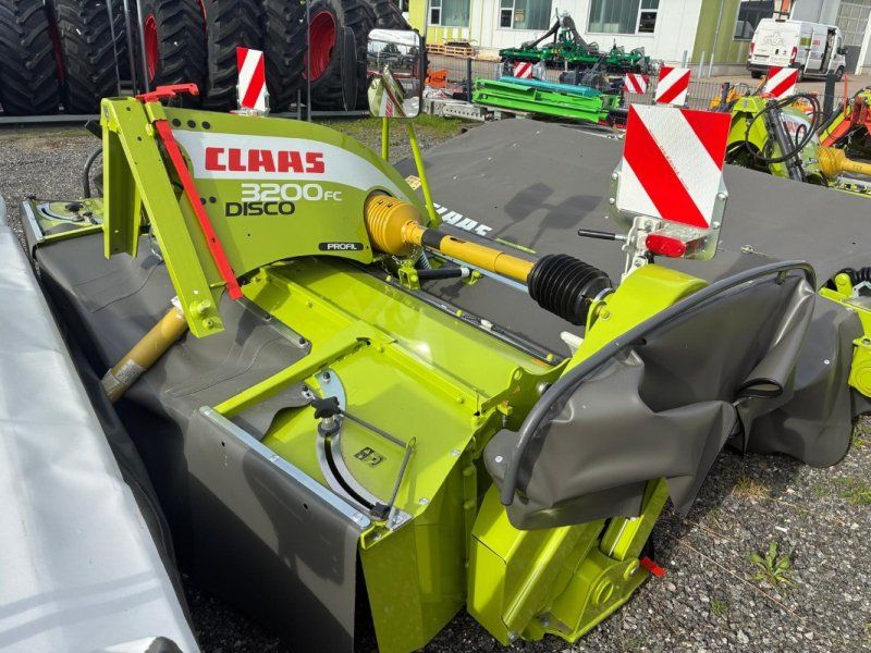 Claas Disco 3200 FC Profil mit Active Float