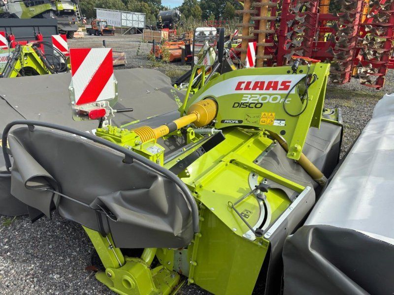 Claas Disco 3200 FC Profil mit Active Float