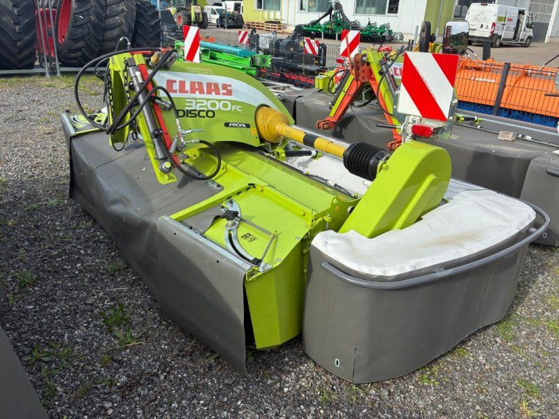 Claas Disco 3200 FC Profil mit Active Float