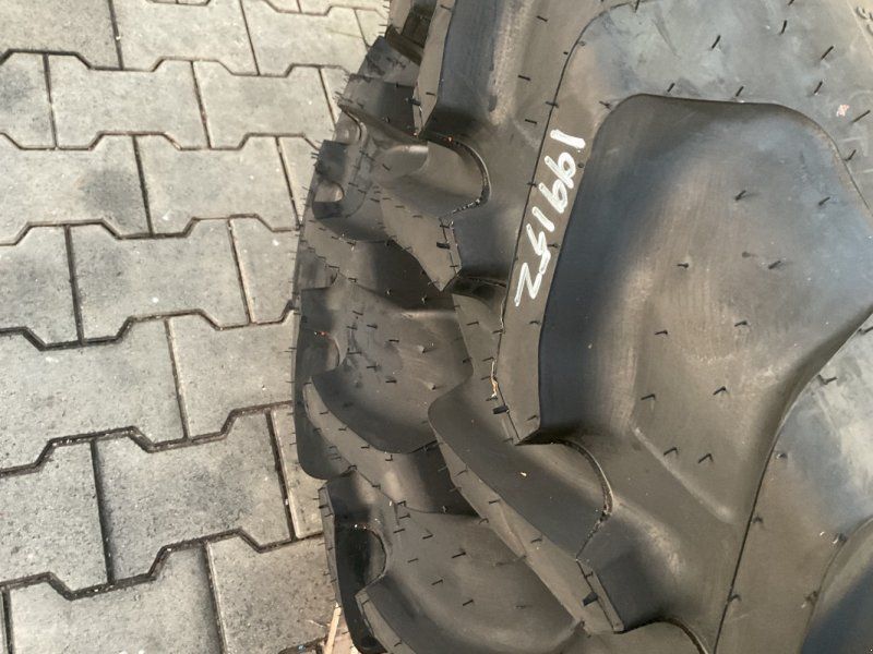 Ceat 270/95R36