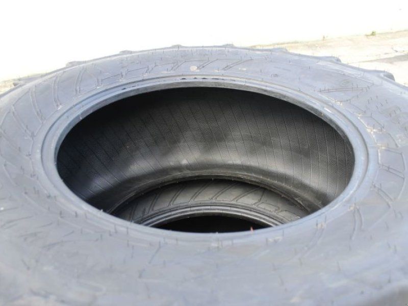 Mitas 540/65 R28