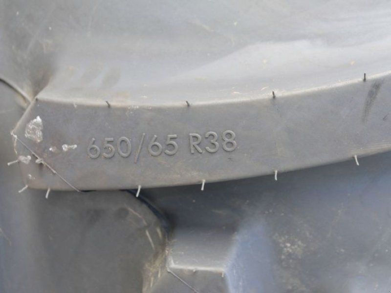 Mitas 650/65 R38