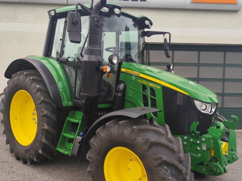 John Deere 6100M