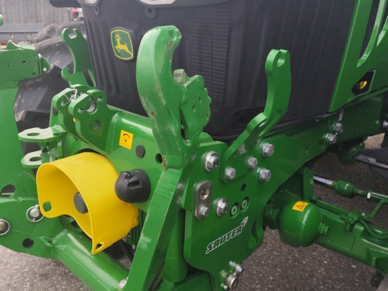 John Deere 6100M