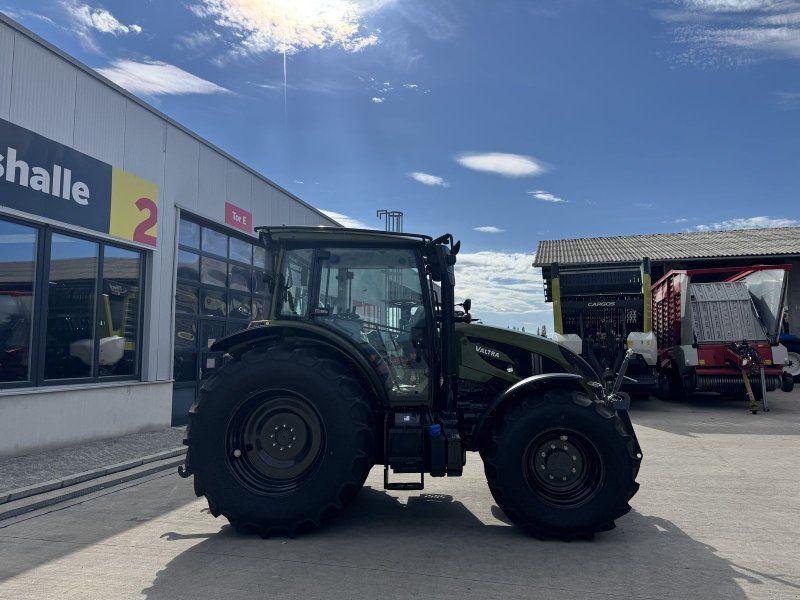Valtra A 115
