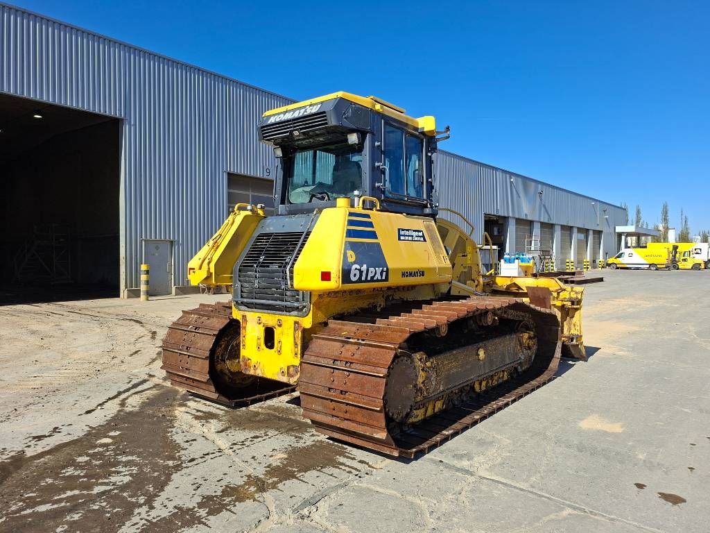 Komatsu D61PXi-24