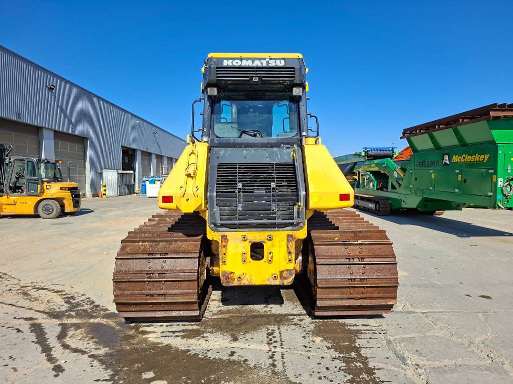 Komatsu D61PXi-24