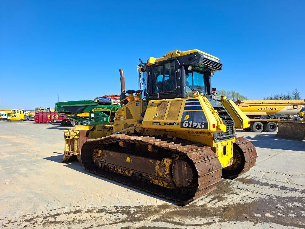 Komatsu D61PXi-24