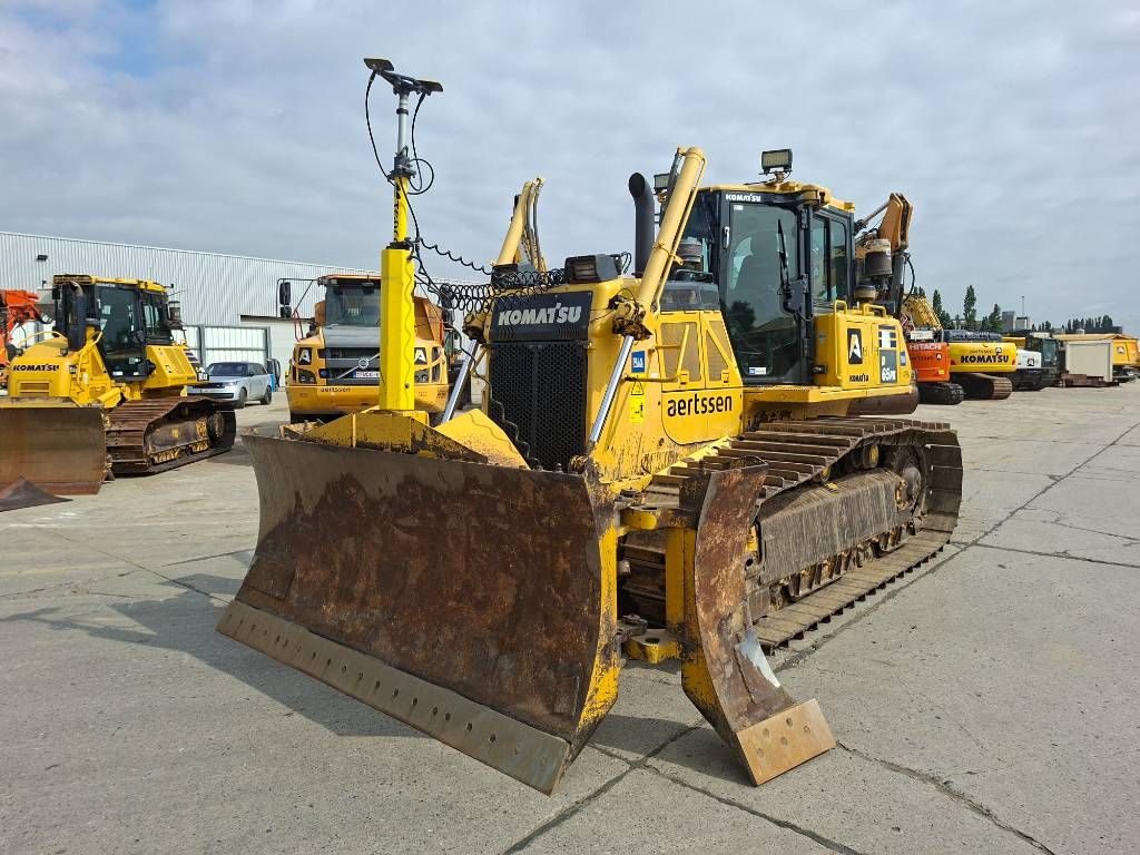 Komatsu D65PX-18 (with Topcon 3D GPS)