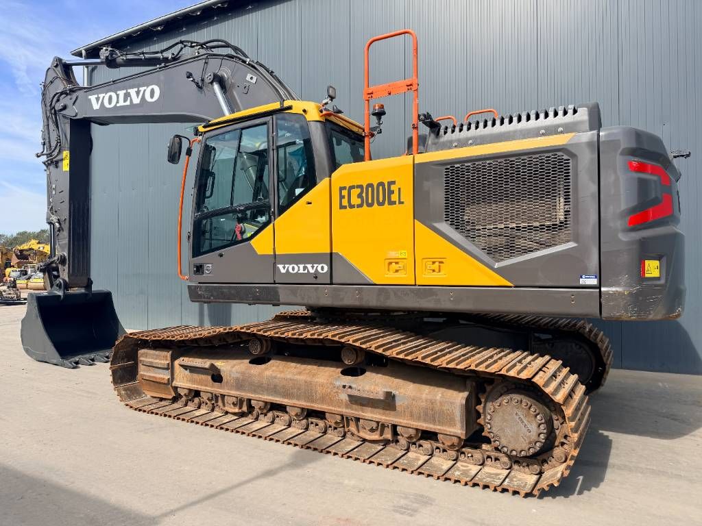 Volvo EC 300 E