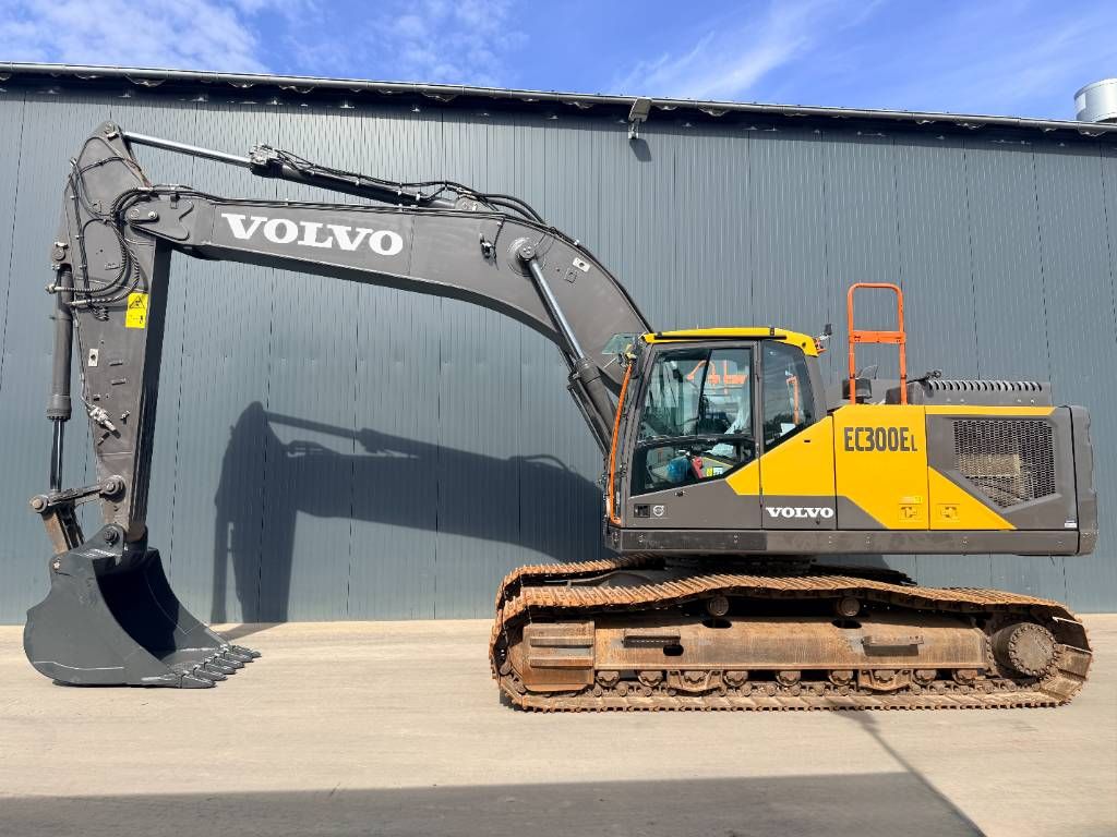 Volvo EC 300 E
