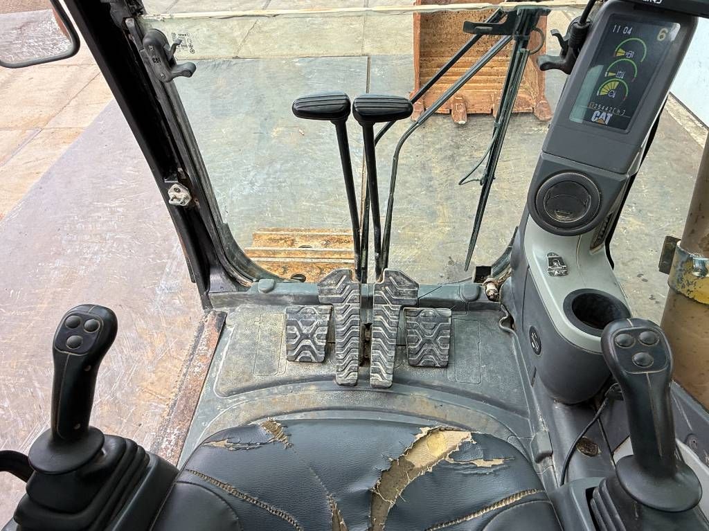 CAT 345CL - Automatic Greasing / Top Condition!