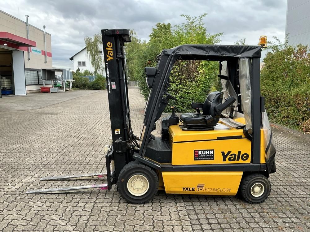 Yale ERP30ALF Gabelstapler