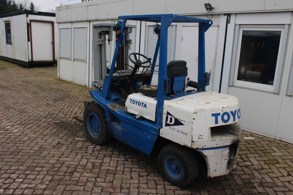 Toyota FD 30