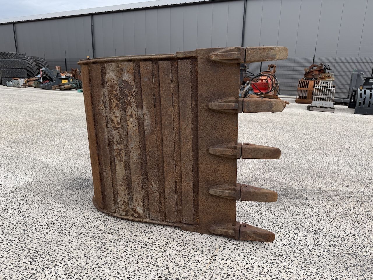 Dieplepelbak 120cm CW30/40
