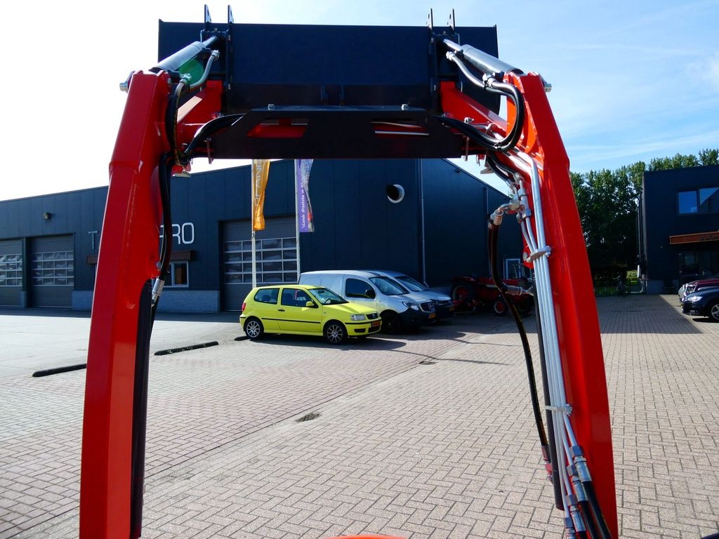 Kioti CS2510 4wd HST