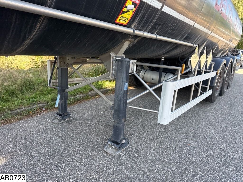Magyar Bitum 33.330 Liter