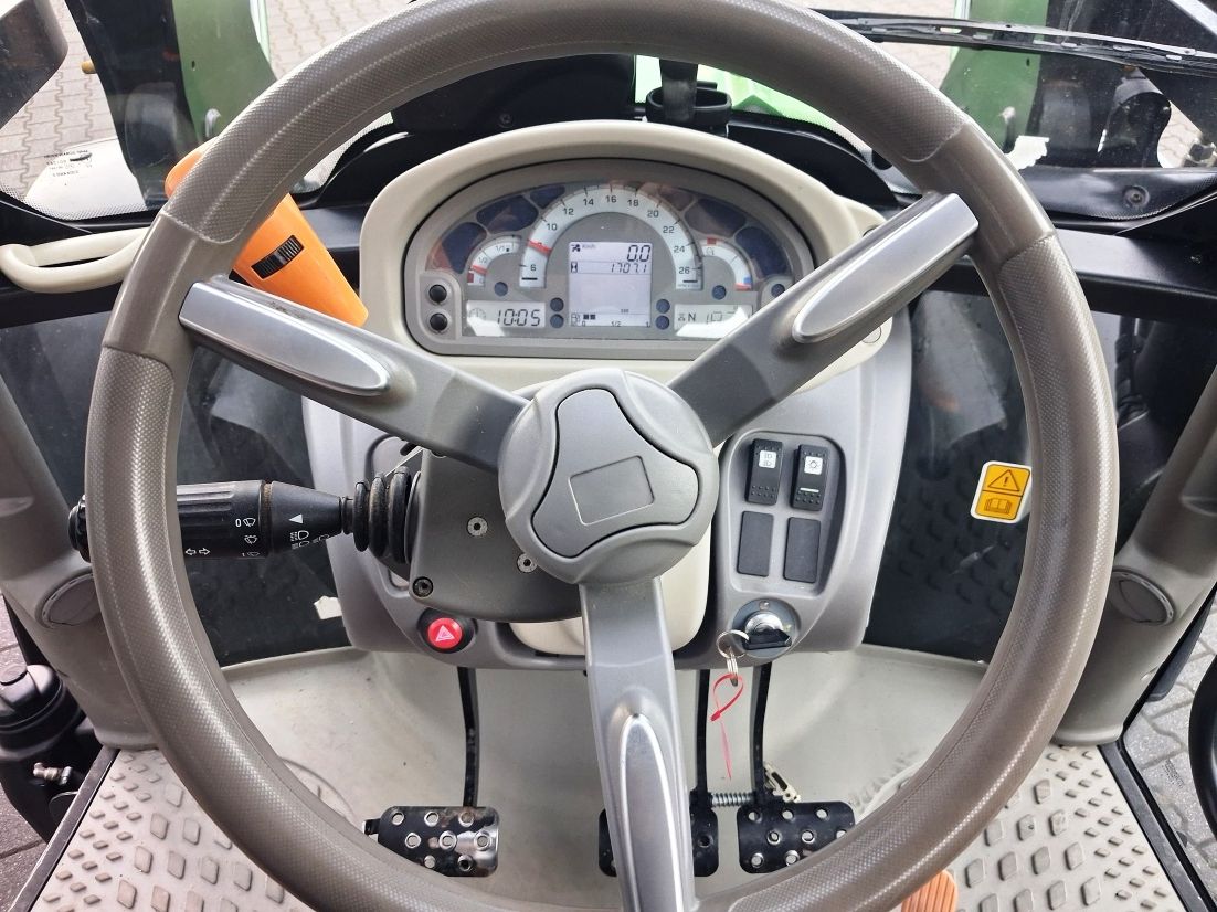 Deutz 5090G + frontlader