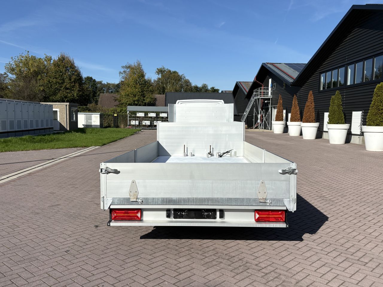 Be trekker Mercedes Sprinter 317 - BE oplegger semi dieplader