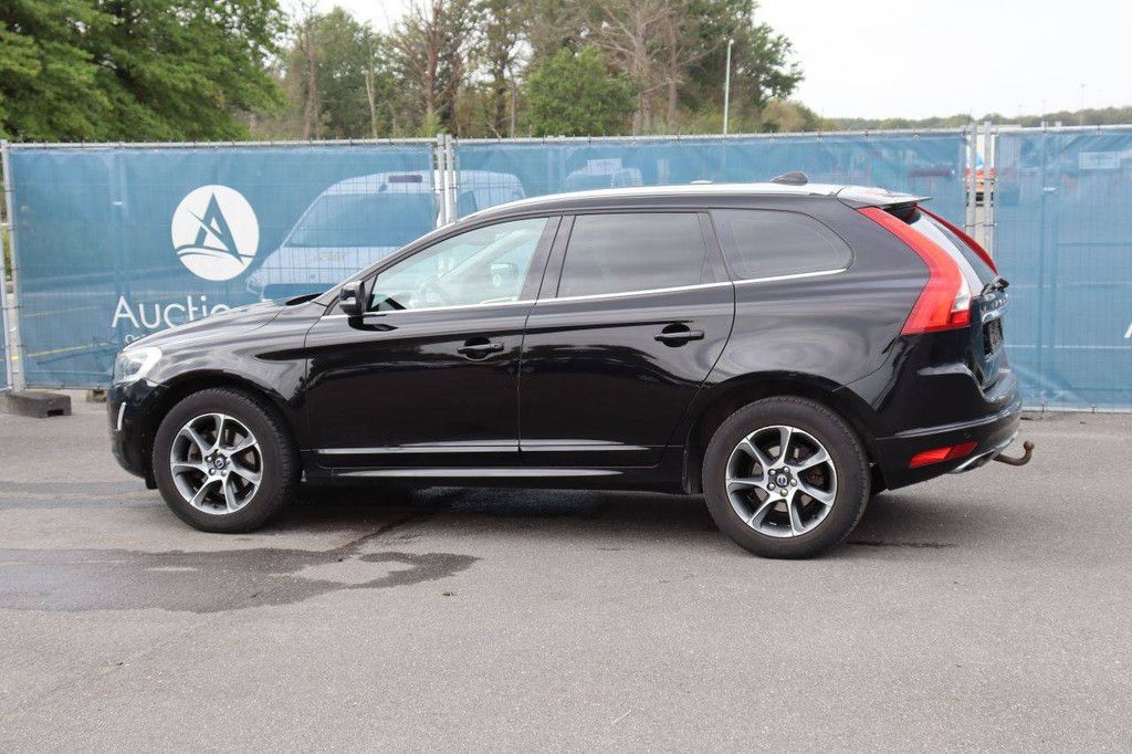 SUV Volvo XC60 Diesel 190hp 2016 (Margin)