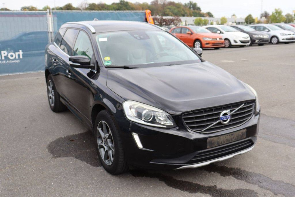 SUV Volvo XC60 Diesel 190hp 2016 (Margin)