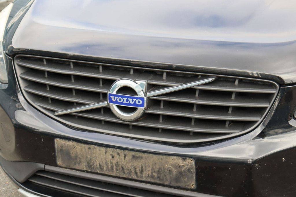SUV Volvo XC60 Diesel 190hp 2016 (Margin)