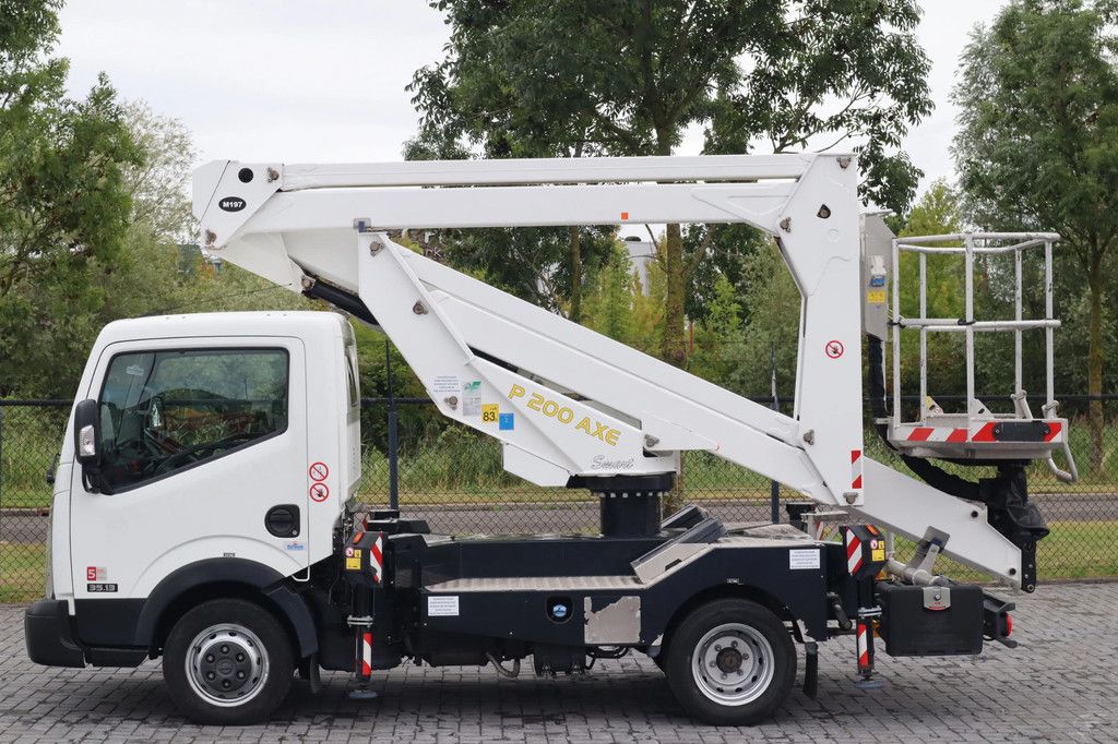 Palfinger P200 AXE | NISSAN NT400 | 20 METER | LOW KM F24P