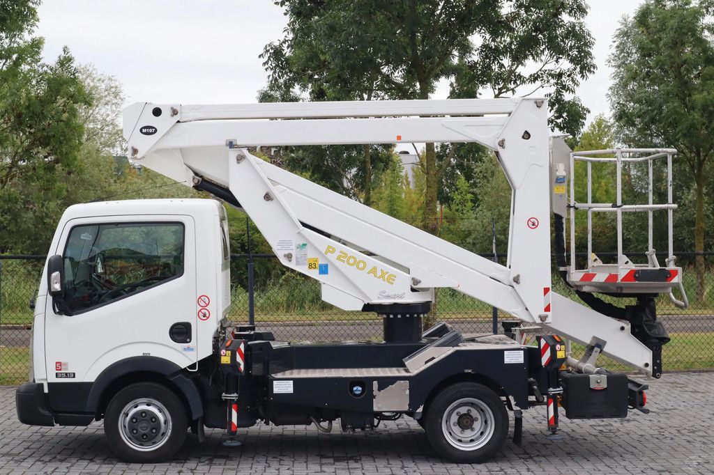 Nissan NT400 | P200 AXE | 20 METER | LOW KM